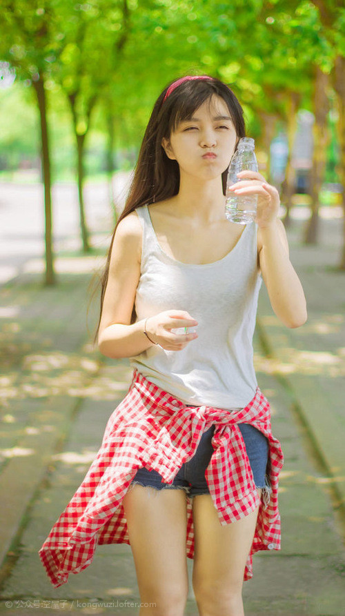 厄德高狂暴三分雨撕裂防线，新西兰末节一波流带走摩纳哥